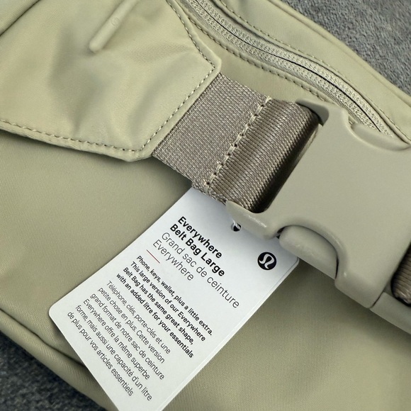 Lululemon everywhere belt bag large - Picture 7 of 10